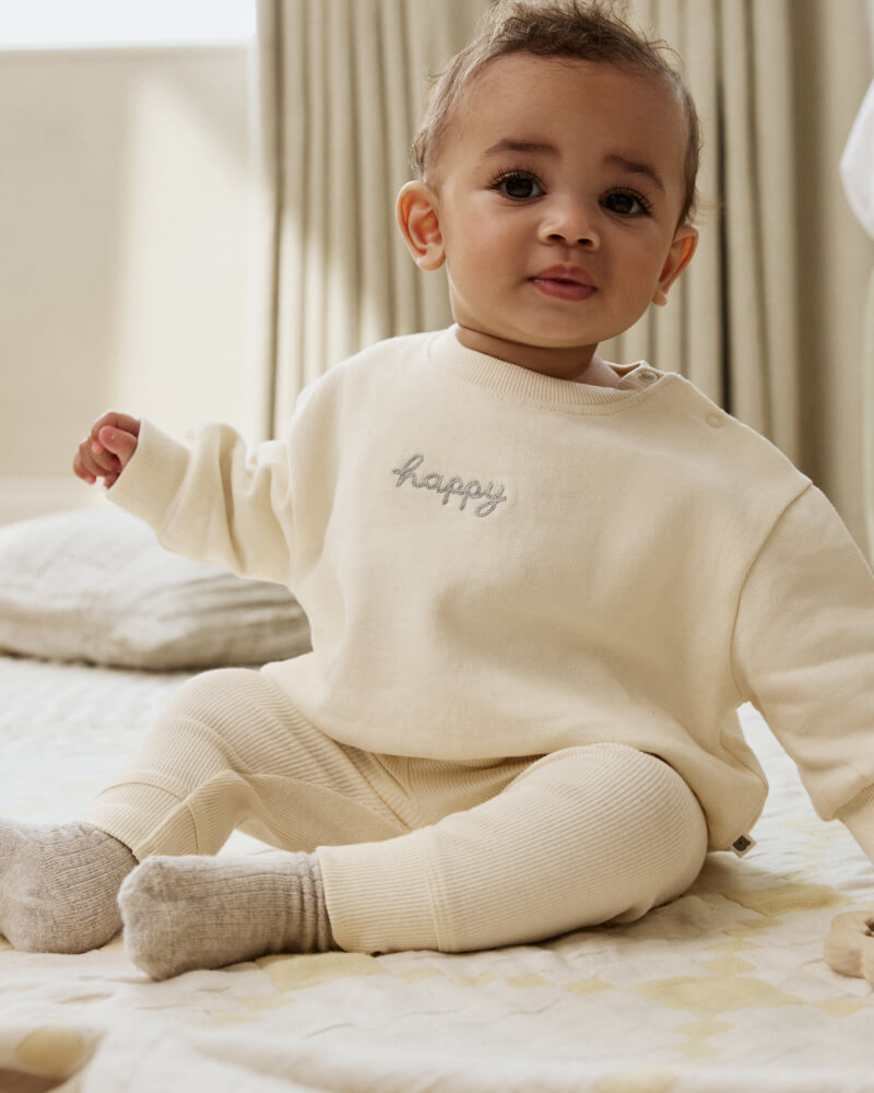 NEPIECIEŠAMĀS LIETAS