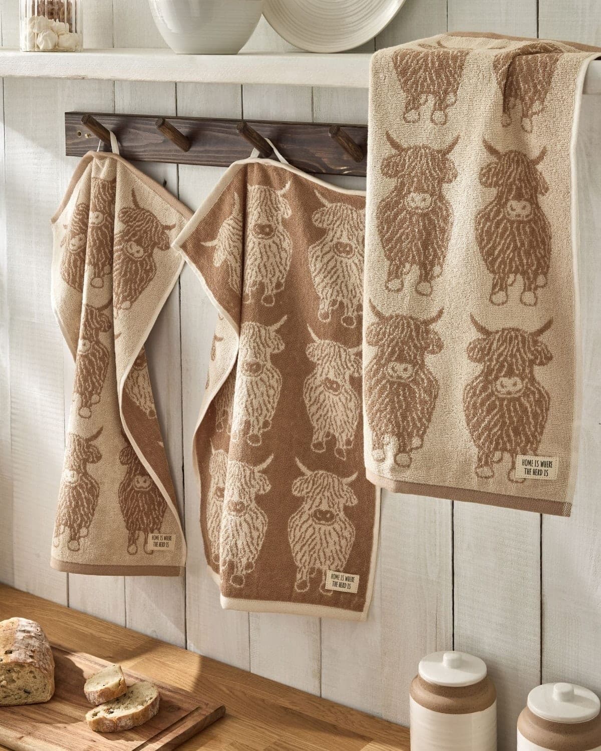 DZĪVNIEKU MĀJAS PRECES