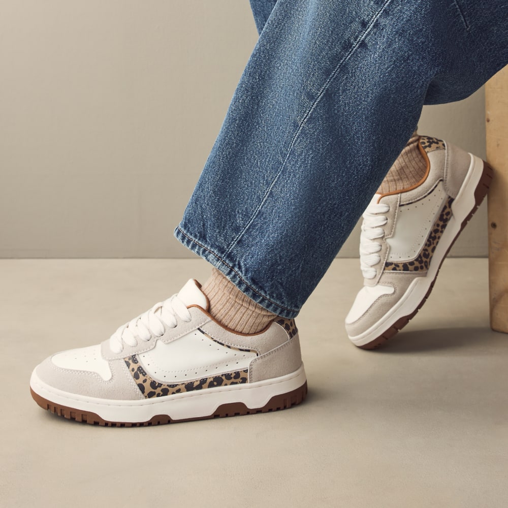 White Animal Forever Comfort®